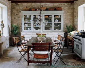 kitchen-covered-paved-in-limestone